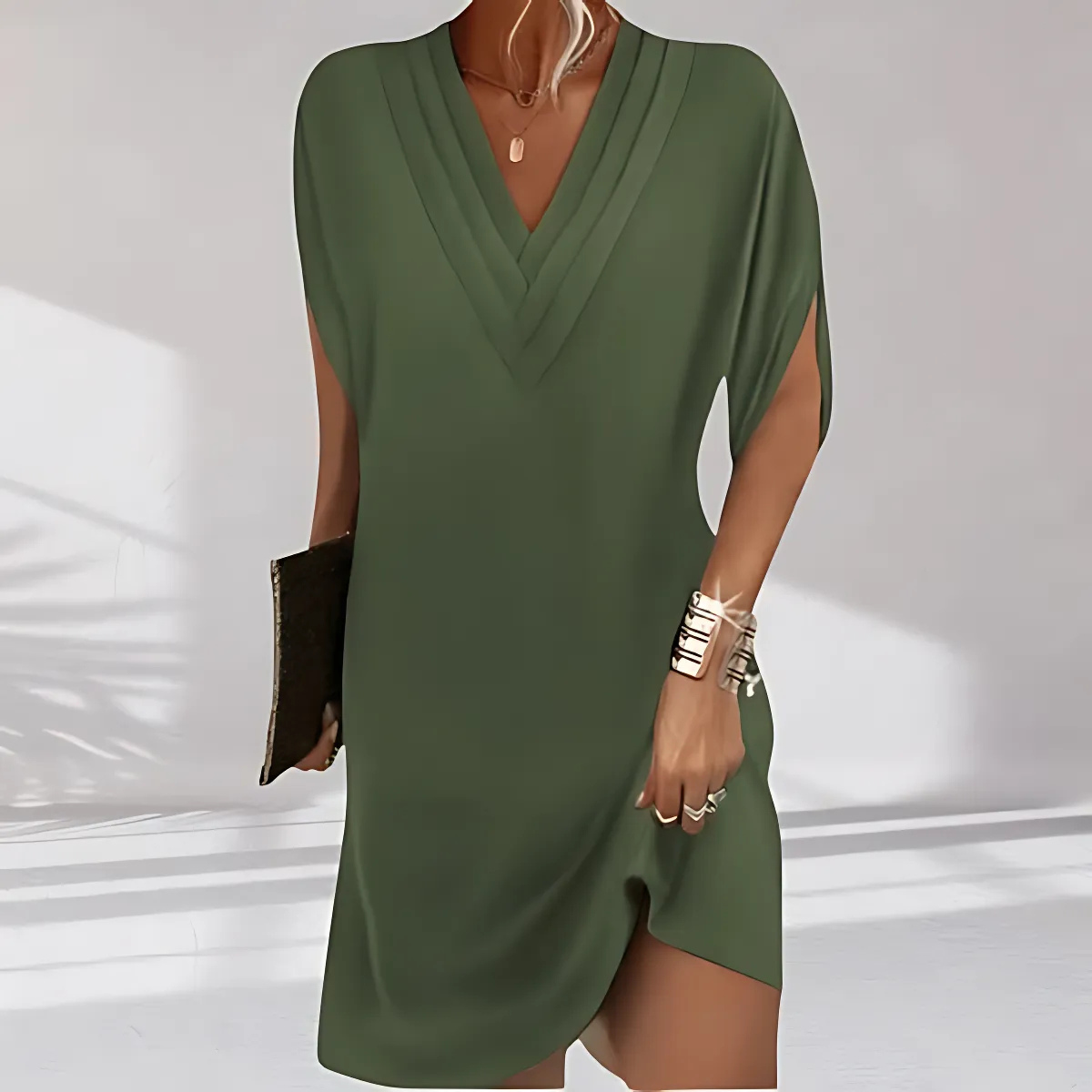 Vilda | Elegant smickrande klänning